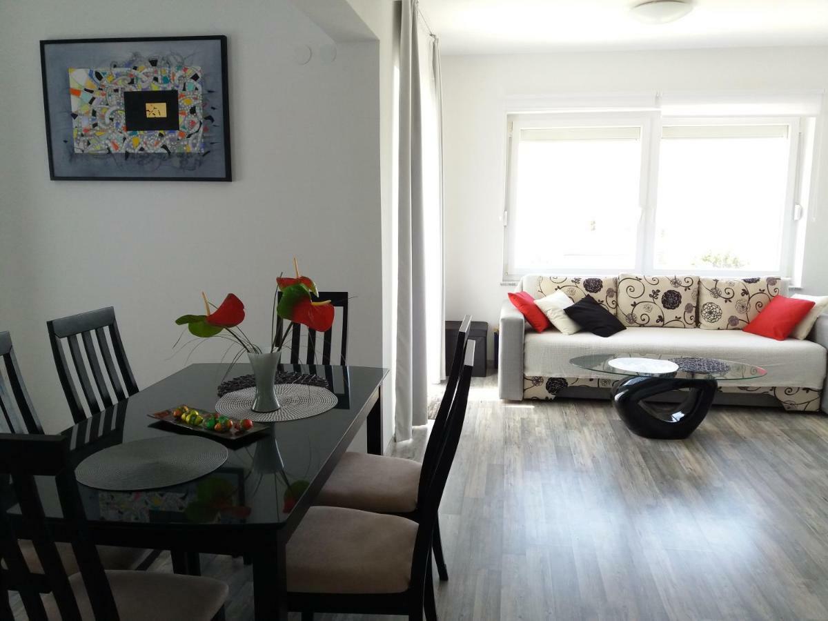Apartmani Alma Punat Exterior foto
